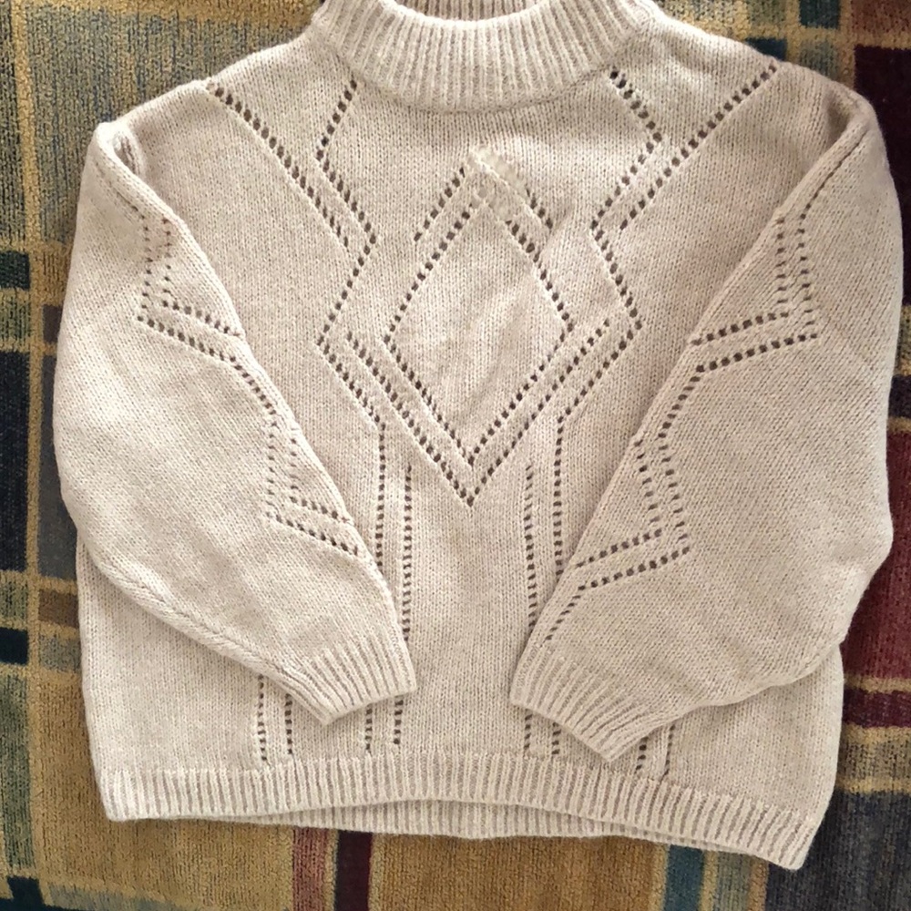 beige/creme sweater